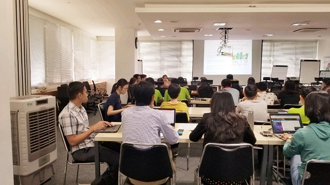 đào tạo tiêu chuẩn GRS cho Công ty TNHH Avery Dennison Ris Việt Nam