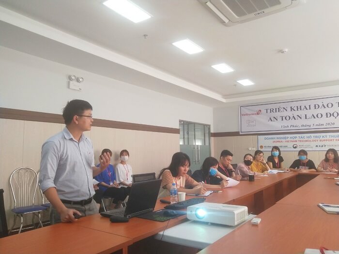 ĐÀO TẠO AN TOÀN LAO ĐỘNG CHO DM VINA