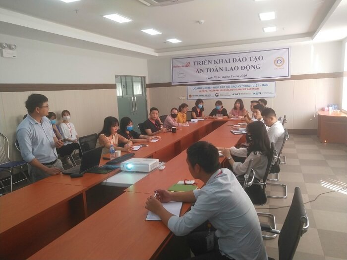 ĐÀO TẠO AN TOÀN LAO ĐỘNG CHO DM VINA