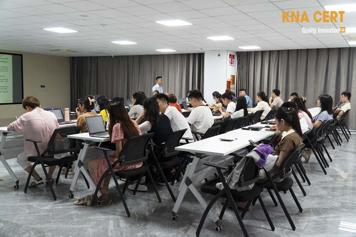 KNA HỖ TRỢ TRIỂN KHAI C-TPAT VÀ ĐÀO TẠO SA8000 CHO CÔNG TY TNHH LUXSHARE-ICT (VIỆT NAM)