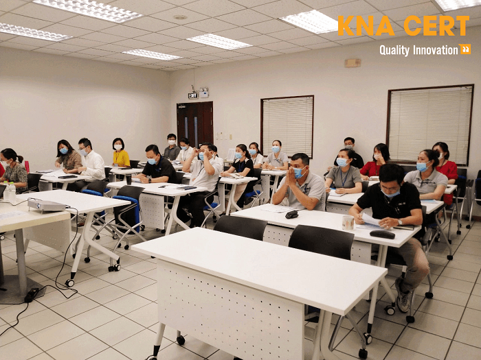 Sản xuất giấy nhăn, bìa nhăn, bao bì từ giấy và bìa