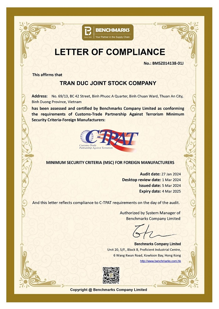 C-TPAT là viết tắt của cụm từ Customs Trade Partnership Against Terrorism. Tiêu chuẩn được thành lập bởi chính phủ Mỹ cùng các nhà kinh doanh. Mục tiêu của tiêu chuẩn là hướng tới xây dựng, hợp tác giữa các doanh nghiệp, cải thiện an ninh chuỗi cung ứng quốc tế. Để đạt tiêu chuẩn C-TPAT các doanh nghiệp phải thực hiện các yêu cầu thực hành bảo mật với cơ quan hải quan và biên phòng Mỹ. Khi đã đạt yêu cầu hàng hoá doanh nghiệp sẽ được thông quan nhanh hơn khi qua biên giới Hoa Kỳ.